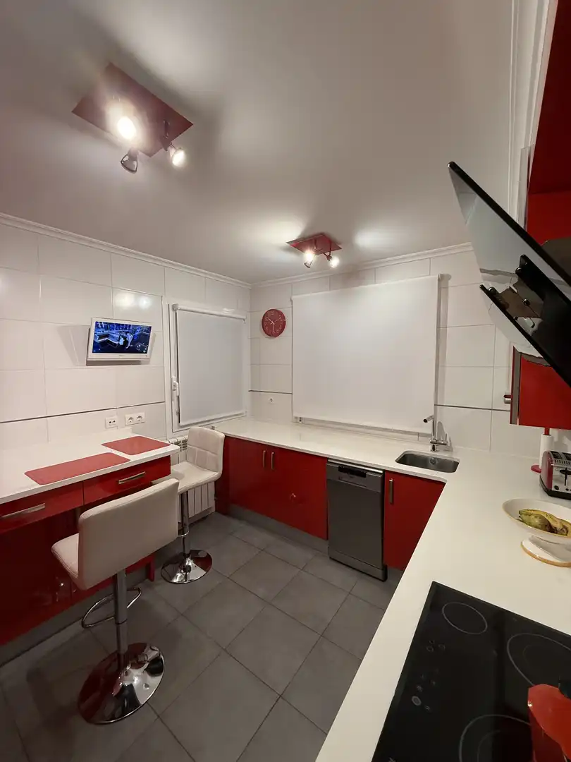 Flat for rent in Angel manzano, 2, Reinosa Kitchen of Flat for rent in Reinosa with Heating, Parquet flooring and Furnished