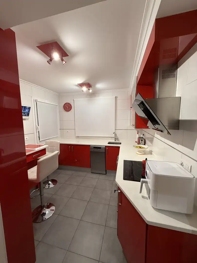 Flat for rent in Angel manzano, 2, Reinosa Kitchen of Flat for rent in Reinosa with Heating, Parquet flooring and Furnished