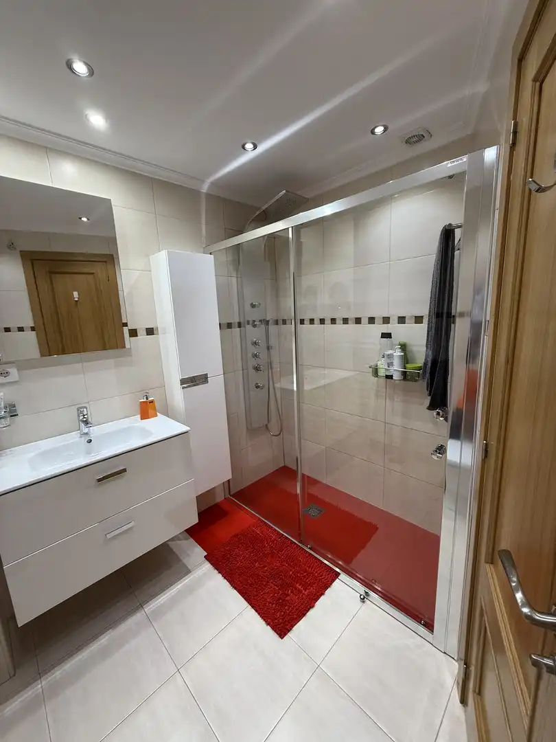 Flat for rent in Angel manzano, 2, Reinosa Bathroom of Flat for rent in Reinosa with Heating, Parquet flooring and Furnished