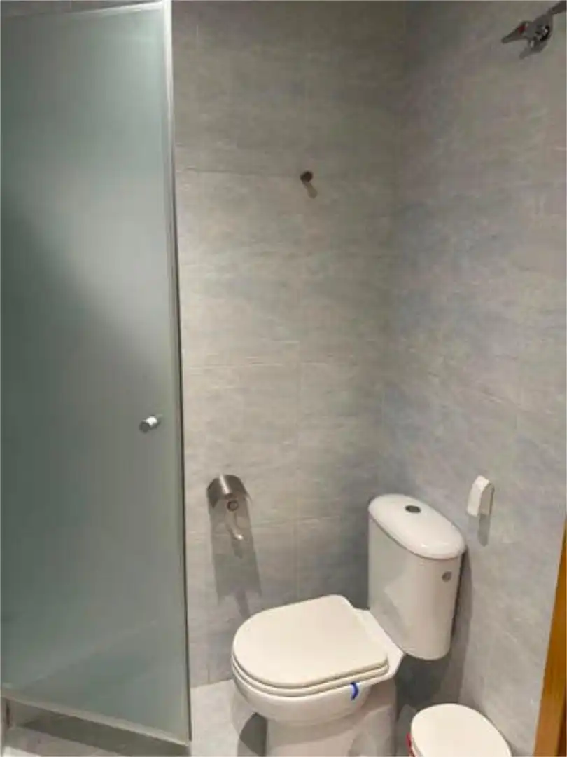 Flat for rent in Son Rullan Bathroom of Flat for rent in Palma de Mallorca with Heating and Storage room