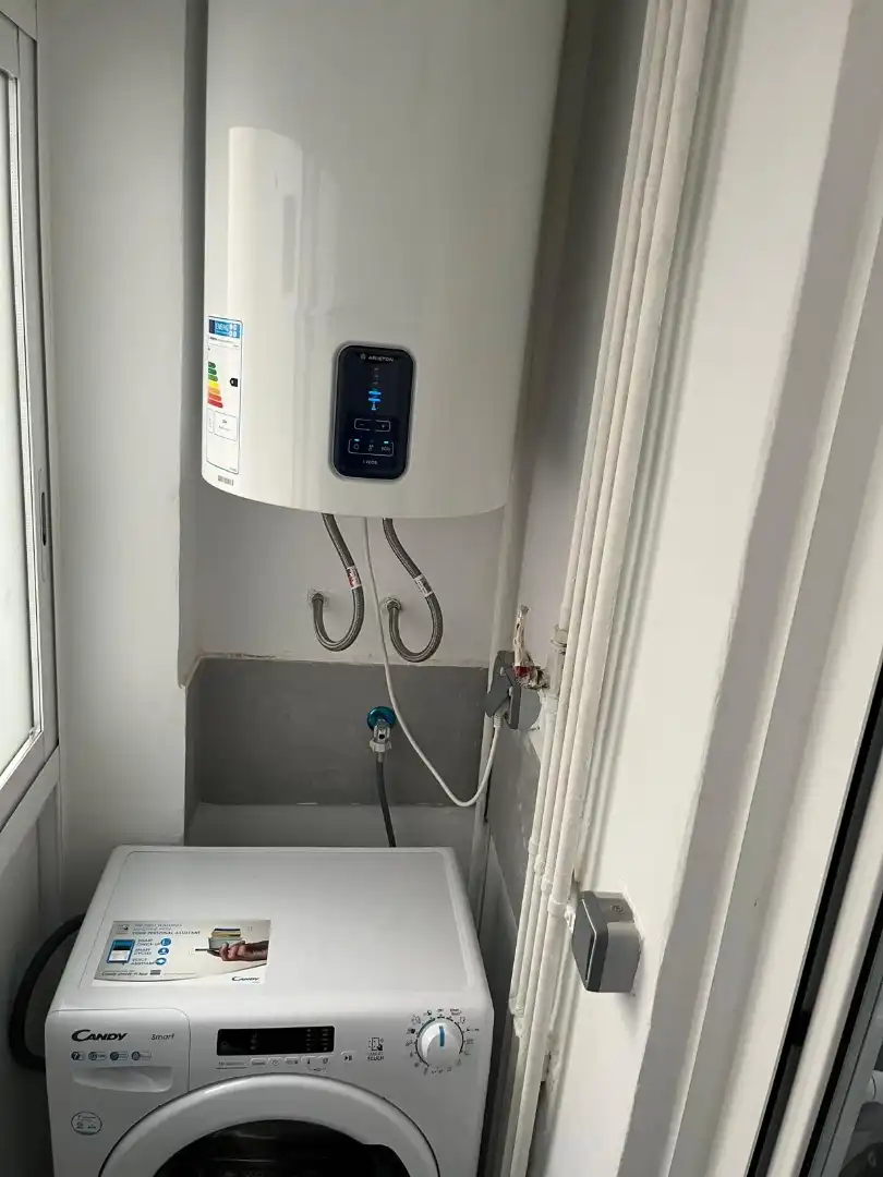 Flat for sale in Carrer de L'hospitalet, 23, Centre - Can Nadal Bathroom of Flat for sale in Sant Feliu de Llobregat with Balcony