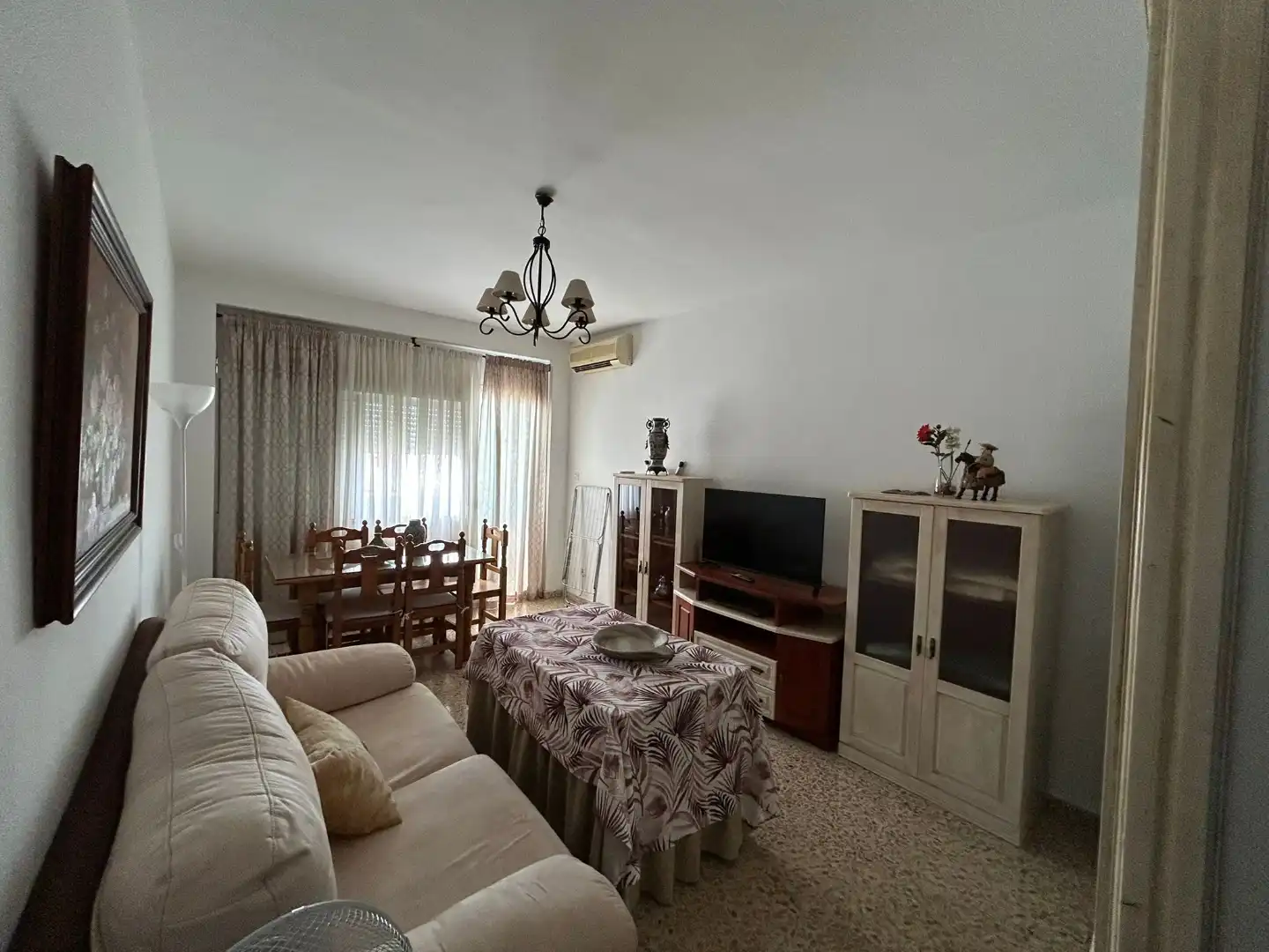 Habitació a Calle Real de Utrera, 23, Centro - Doña Mercedes Habitació a Calle Real de Utrera, 23, Centro - Doña Mercedes