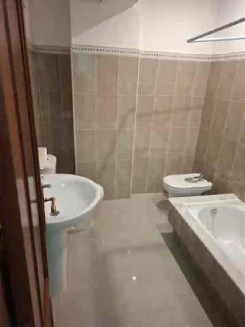 Piso de alquiler en Cee Baño de Piso de alquiler en Cee con Calefacción y Amueblado