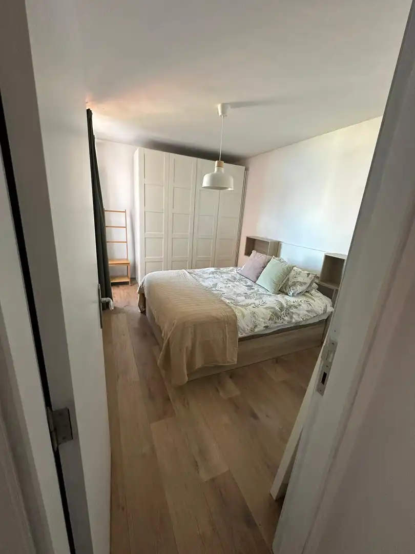 Piso en venta en Carretera Vieja, La Vera - El Farrobillo - Tosca de Ana María Habitación de Piso en venta en Santa Úrsula con Parquet, Terraza y Trastero