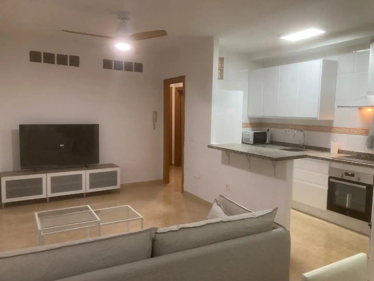 Flat for rent in Calle San Mateo, 25, Viator Living room of Flat for rent in Viator with Terrace and Furnished