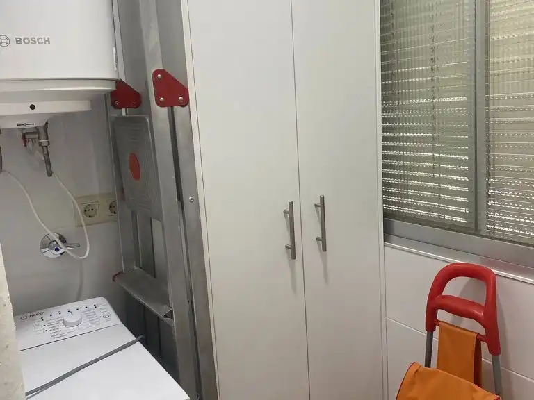 Room in Carrer de Joaquin Navarro, 16, L'Eixereta Kitchen of Flat for share in Burjassot with Furnished and Balcony