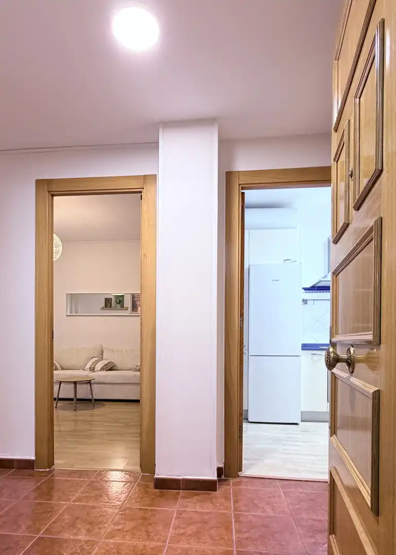 Flat for rent in Avenida Manuel Llaneza, 66, Barrio del Centro Flat for rent in Gijón with Heating, Parquet flooring and Terrace