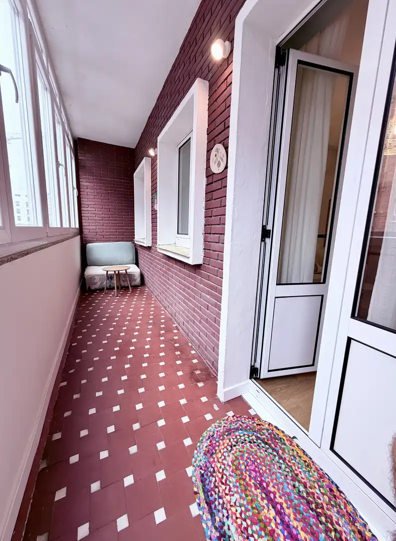 Flat for rent in Avenida Manuel Llaneza, 66, Barrio del Centro Balcony of Flat for rent in Gijón with Heating, Parquet flooring and Terrace