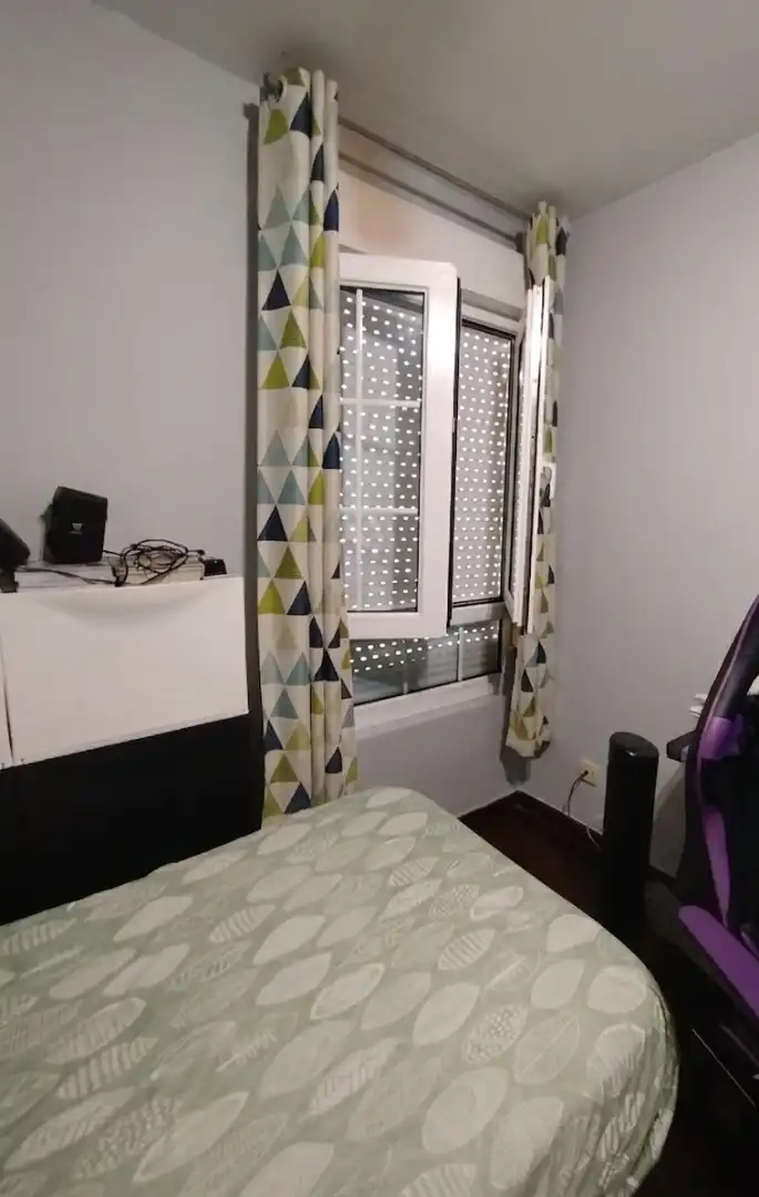 Piso en venta en Barrio el Callejo, 9, Liencres Habitación de Piso en venta en Piélagos con Calefacción, Jardín privado y Parquet
