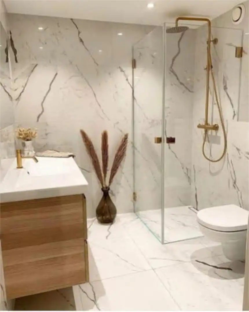Flat for sale in Portazgo Bathroom of Flat for sale in Madrid with Terrace