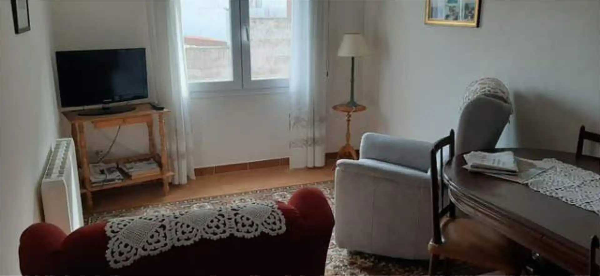 Piso en venta en O Grove Sala de estar de Piso en venta en O Grove con Calefacción, Jardín privado y Terraza