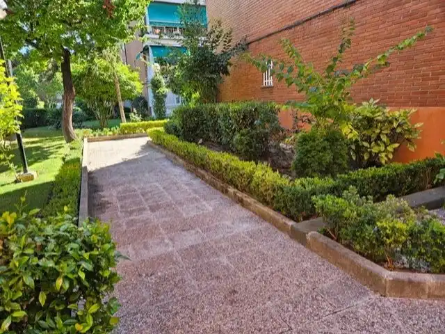 Flat for sale in Calle Canoa, 5, Alameda de Osuna Garden of Flat for sale in Madrid with Air Conditioner, Heating and Parquet flooring