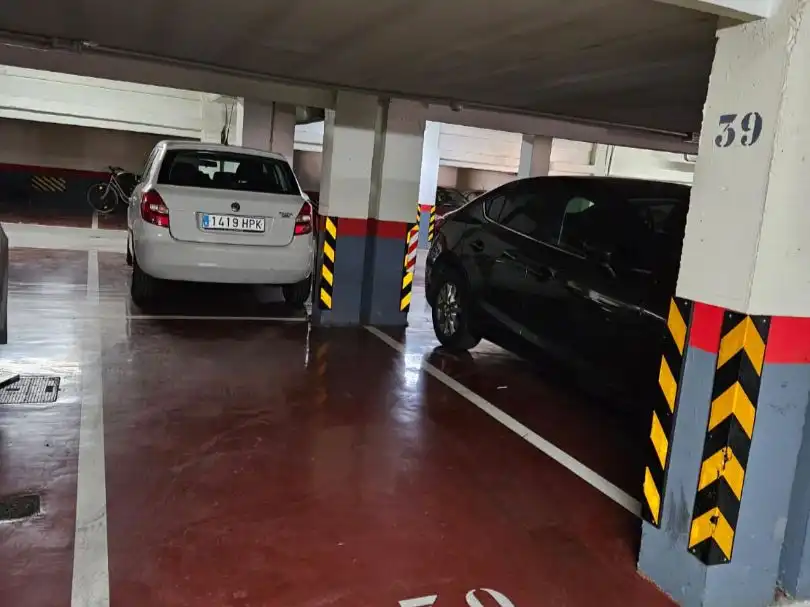 Flat for sale in Calle Canoa, 5, Alameda de Osuna Parking of Flat for sale in Madrid with Air Conditioner, Heating and Parquet flooring