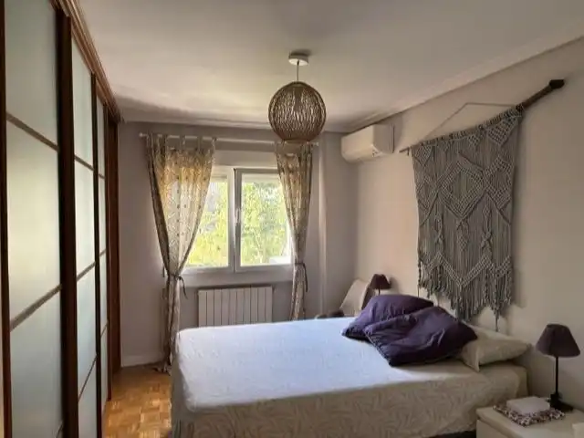 Flat for sale in Calle Canoa, 5, Alameda de Osuna Bedroom of Flat for sale in Madrid with Air Conditioner, Heating and Parquet flooring