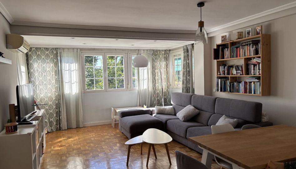 Flat for sale in Calle Canoa, 5, Alameda de Osuna, Madrid Capital - image 1 Photo 1 of Flat for sale in Calle Canoa, 5, Alameda de Osuna, Madrid Capital