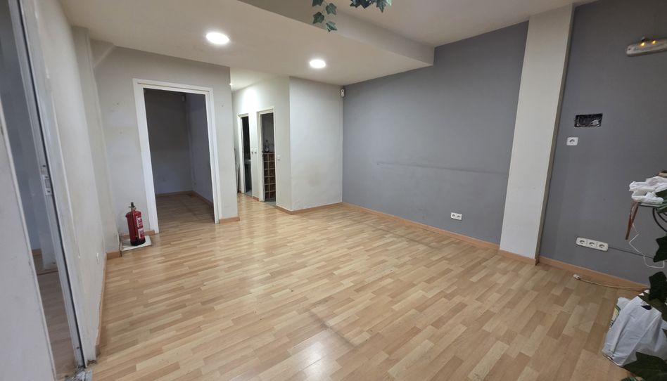 Geschaftsraum zur Miete in Calle de Burdeos, 2, Villafontana - Estoril I, Móstoles - Bild 1 Foto 1 von Geschaftsraum zur Miete in Calle de Burdeos, 2, Villafontana - Estoril I, Móstoles
