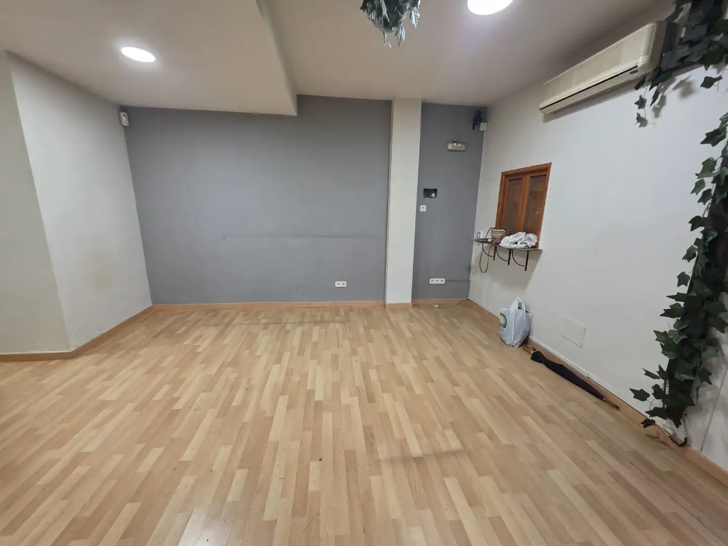 Geschaftsraum zur Miete in Calle de Burdeos, 2, Villafontana - Estoril I Geschaftsraum zur Miete in Móstoles