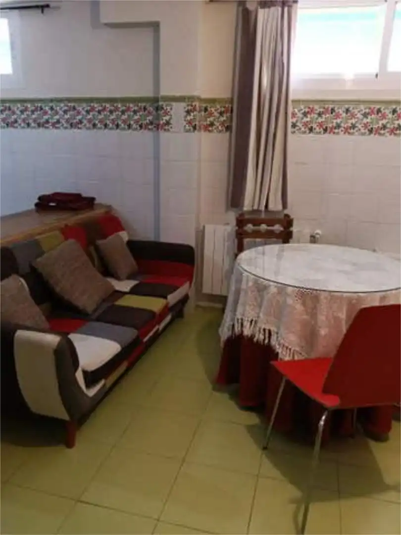 Loft de alquiler en Ontígola Comedor de Loft de alquiler en Ontígola con Calefacción, Jardín privado y Amueblado