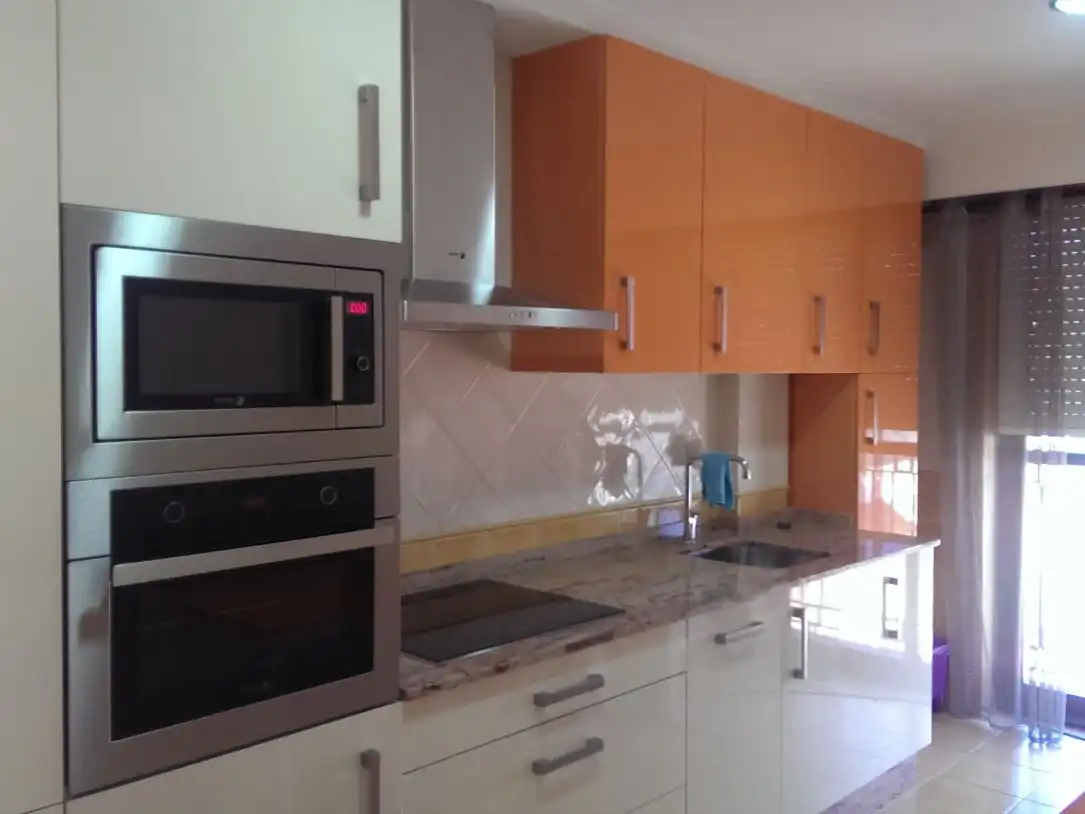 Wohnung zur Miete in Avenida Otero Pedrayo, 37, Universidad Küche von Wohnung zur Miete in Ourense Capital mit Klimaanlage, Heizung und Parkett