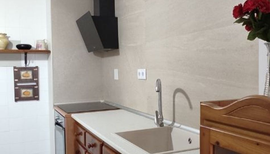 Piso en venta en Calle Maestro Ramón Gorgé, 29, Plaza de Toros - Avenida Chapí - Trinquete, Elda - imagen 1 Foto 1 de Piso en venta en Calle Maestro Ramón Gorgé, 29, Plaza de Toros - Avenida Chapí - Trinquete, Elda