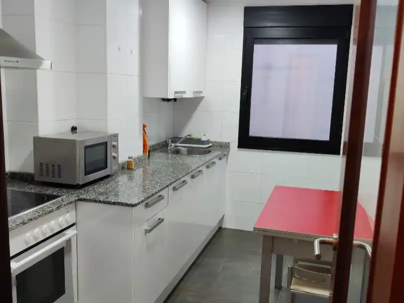 Flat for rent in Rúa O Picho, 3, Elviña - A Zapateira Kitchen of Flat for rent in A Coruña Capital with Heating, Parquet flooring and Storage room