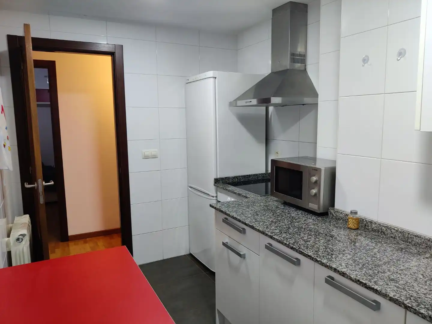 Flat for rent in Rúa O Picho, 3, Elviña - A Zapateira Kitchen of Flat for rent in A Coruña Capital with Heating, Parquet flooring and Storage room