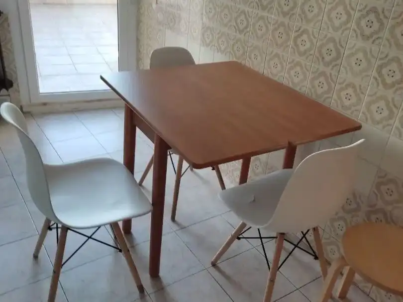 Menjador de Pis en venda en Santiago de Compostela  amb Calefacció, Parquet i Terrassa