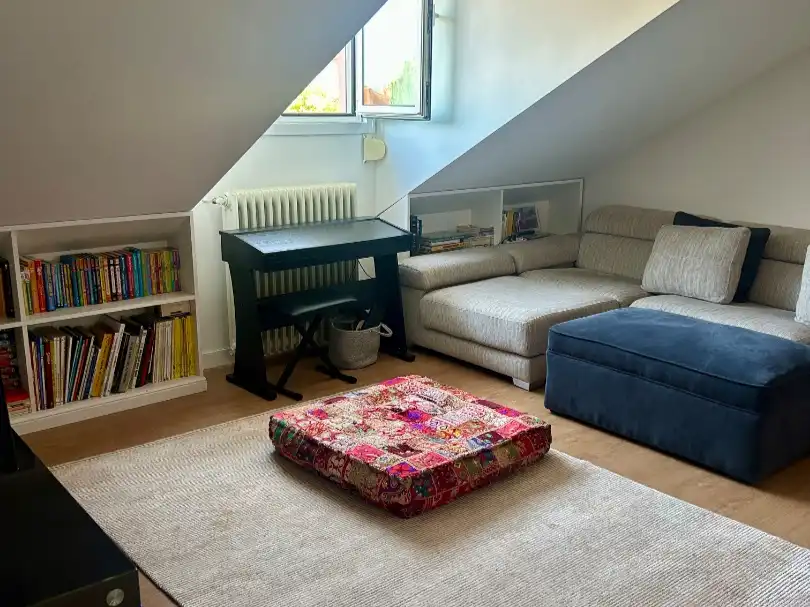 Houses for rent in Paseo de Emilia Alarcos, 1, Las Marías Living room of Houses for rent in Torrelodones with Heating, Private garden and Parquet flooring