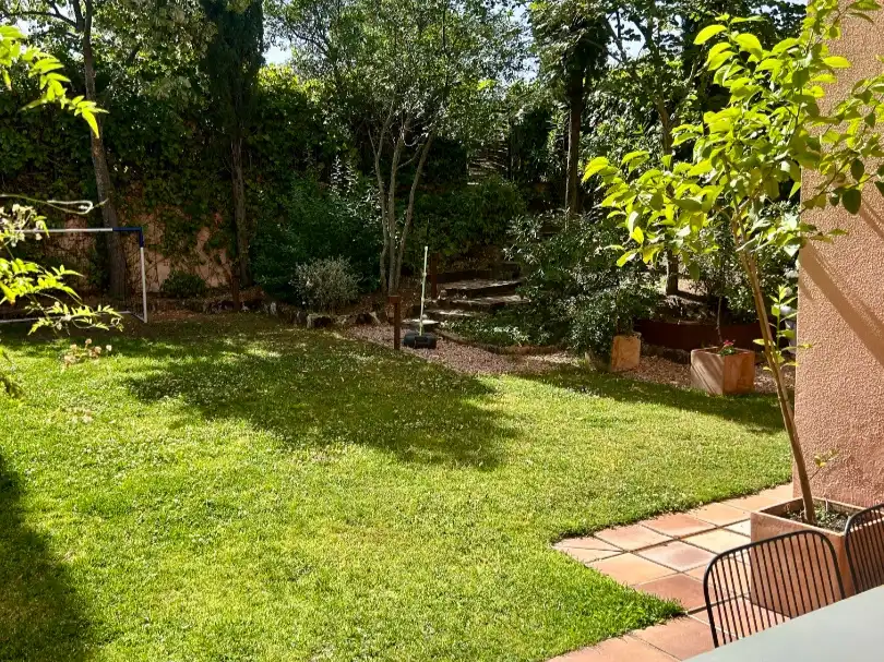 Houses for rent in Paseo de Emilia Alarcos, 1, Las Marías Garden of Houses for rent in Torrelodones with Heating, Private garden and Parquet flooring