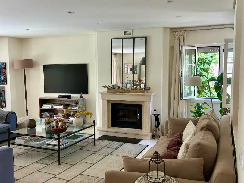 Houses for rent in Paseo de Emilia Alarcos, 1, Las Marías Living room of Houses for rent in Torrelodones with Heating, Private garden and Parquet flooring