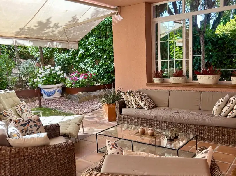 Houses for rent in Paseo de Emilia Alarcos, 1, Las Marías Terrace of Houses for rent in Torrelodones with Heating, Private garden and Parquet flooring