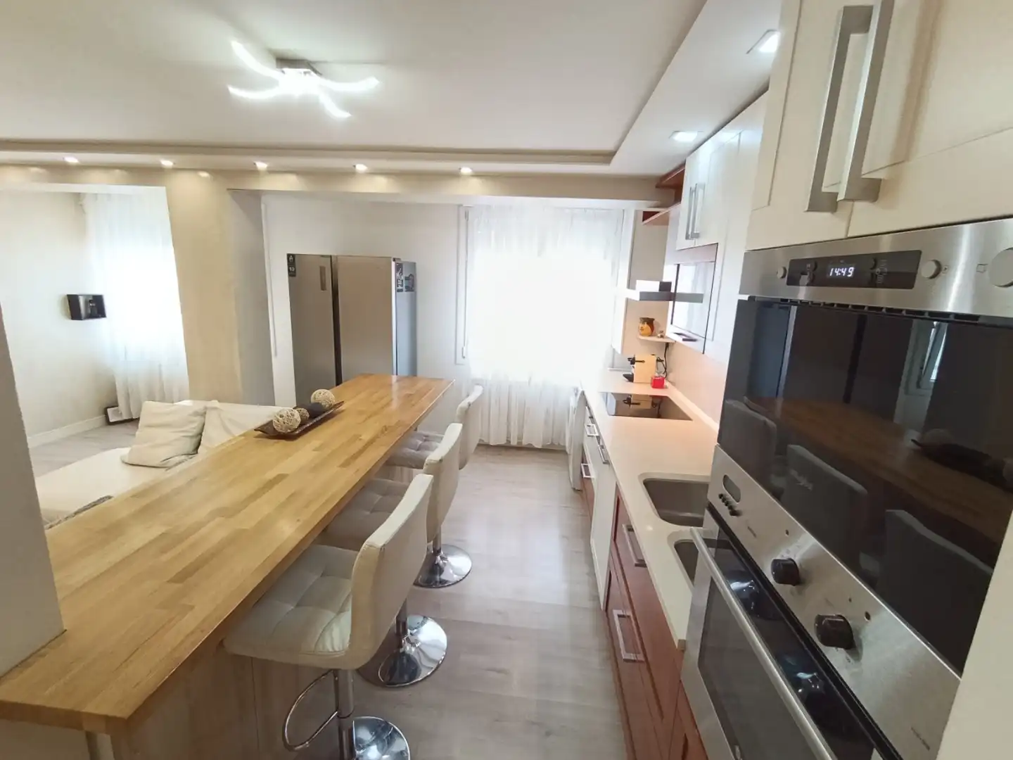 Flat for sale in Avenida de la Constitución Española, 3, Gamonal - San Bruno - G9 Kitchen of Flat for sale in Burgos with Heating, Furnished and Oven