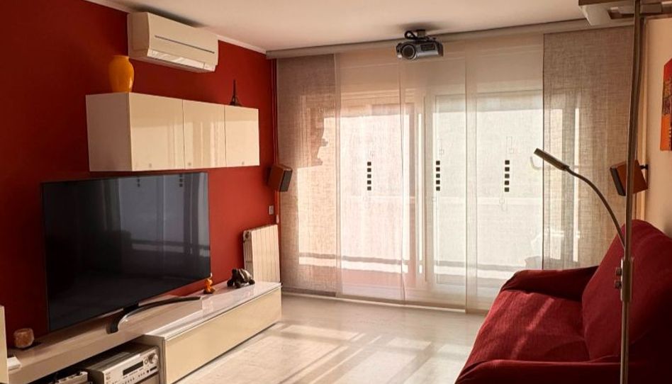 Flat for sale in Carrer de Calassanç Duran, 222, Sol i Padris - Sant Oleguer, Sabadell - image 1 Photo 1 of Flat for sale in Carrer de Calassanç Duran, 222, Sol i Padris - Sant Oleguer, Sabadell