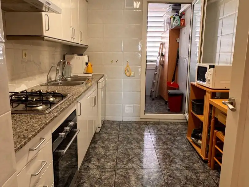 Flat for sale in Carrer de Calassanç Duran, 222, Sol i Padris - Sant Oleguer Kitchen of Flat for sale in Sabadell with Air Conditioner, Heating and Parquet flooring