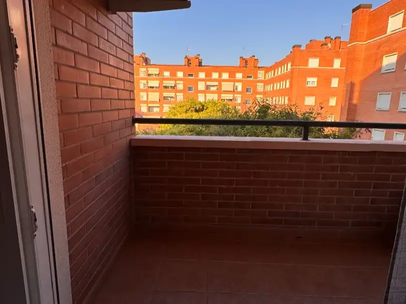 Flat for sale in Carrer de Calassanç Duran, 222, Sol i Padris - Sant Oleguer Balcony of Flat for sale in Sabadell with Air Conditioner, Heating and Parquet flooring
