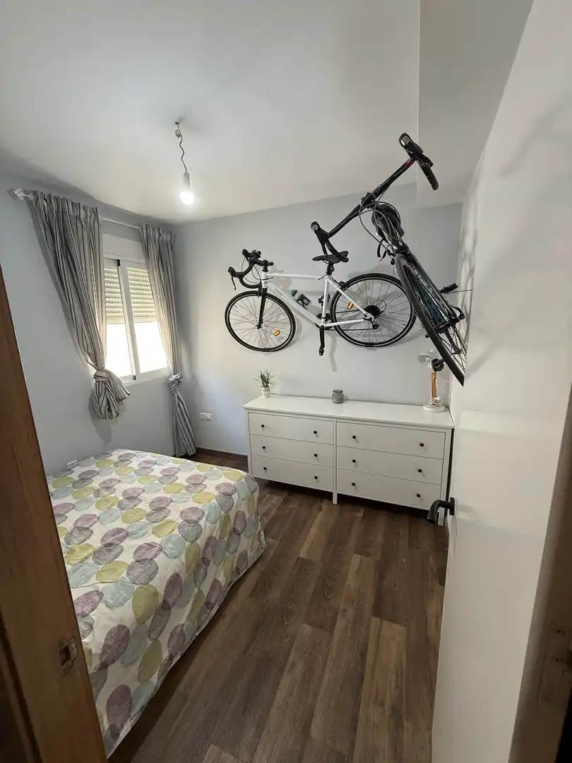 Schlafzimmer von Wohnung zum Verkauf in Pulianas mit Klimaanlage