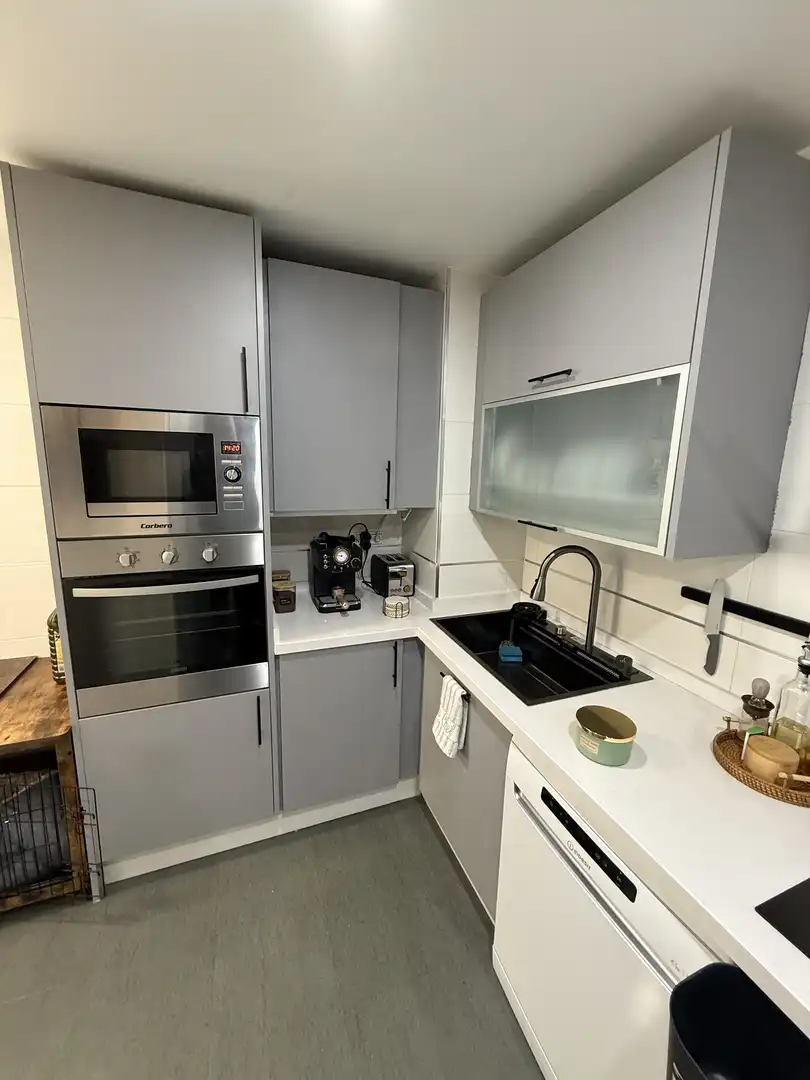 Küche von Wohnung zum Verkauf in Pulianas mit Klimaanlage