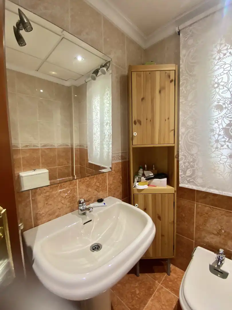 Flat for rent in Calle García Lorca, 15, Torredonjimeno Bathroom of Flat for rent in Torredonjimeno with Air Conditioner, Heating and Furnished