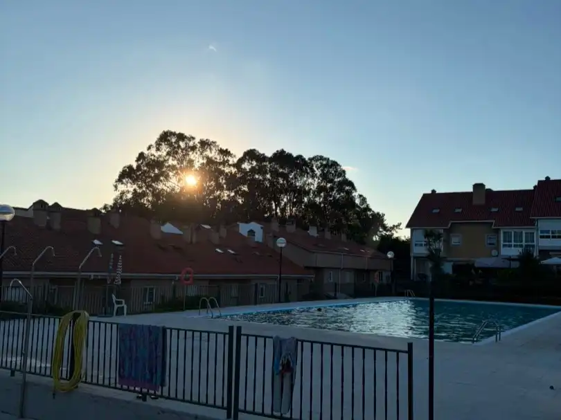 Dúplex de alquiler en Estrada Estación, 56, Cambre Piscina de Dúplex de alquiler en Cambre con Calefacción, Parquet y Piscina