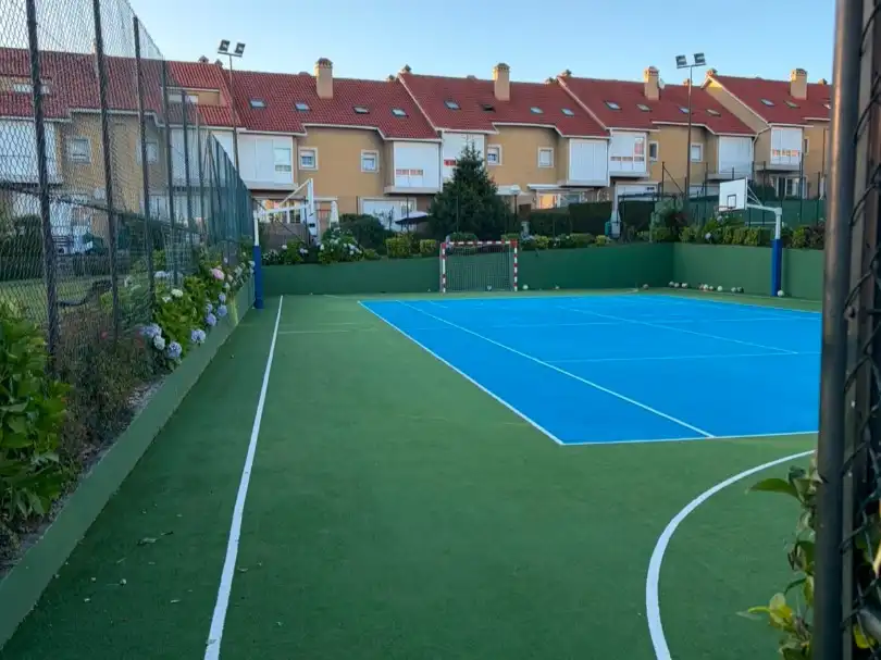 Dúplex de alquiler en Estrada Estación, 56, Cambre Parking de Dúplex de alquiler en Cambre con Calefacción, Parquet y Piscina