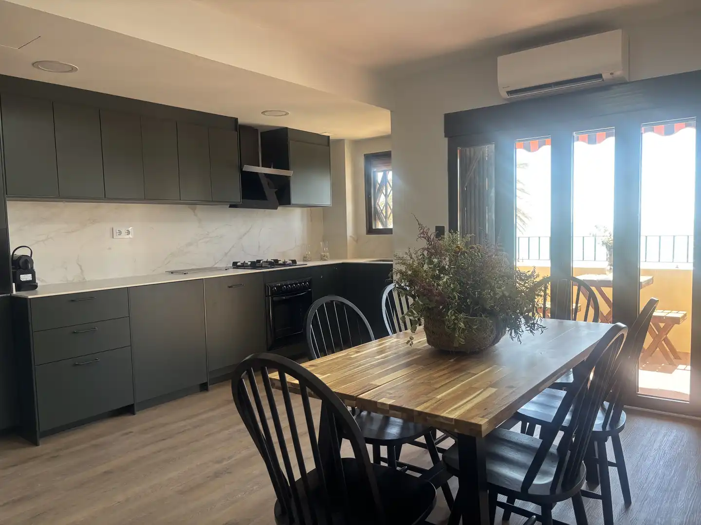 Piso de alquiler en Passeig de Lluís Saiz Diaz Regatista, S/n, Port Saplaya Cocina de Piso de alquiler en Alboraya con Aire acondicionado, Terraza y Piscina