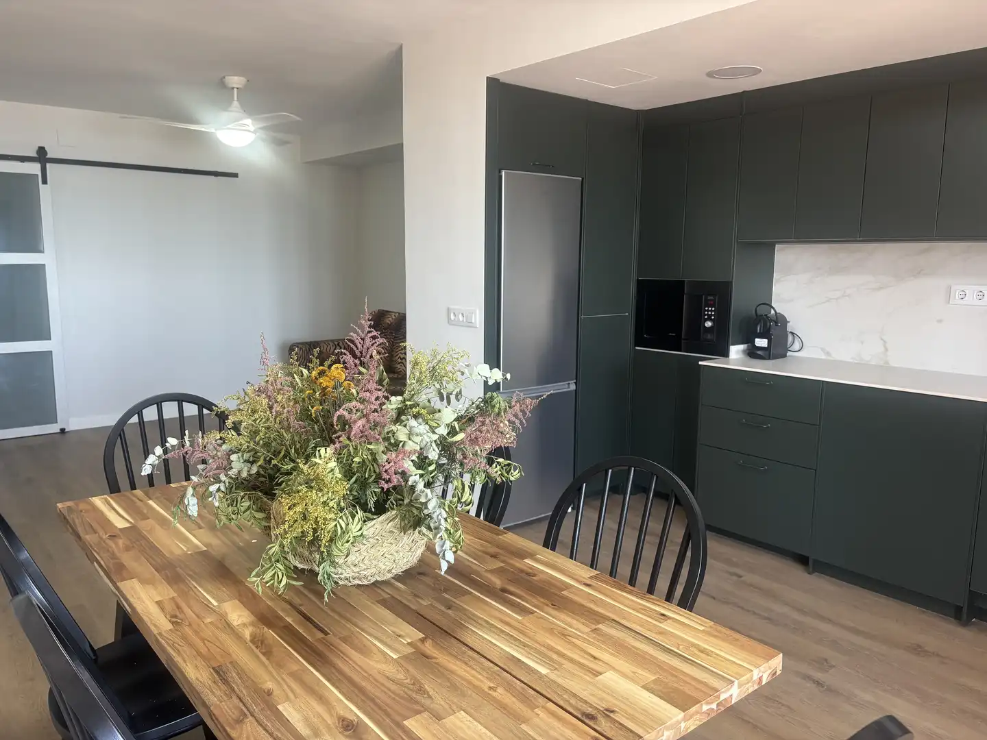 Piso de alquiler en Passeig de Lluís Saiz Diaz Regatista, S/n, Port Saplaya Cocina de Piso de alquiler en Alboraya con Aire acondicionado, Terraza y Piscina