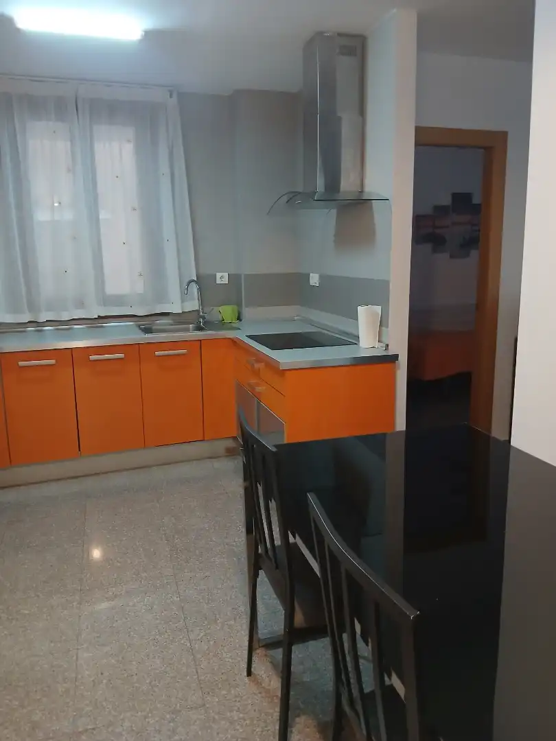 Pis de lloguer a Calle Palacios, 9, San Matías - Realejo Cuina de Pis de lloguer en Granada amb Aire condicionat, Calefacció i Moblat