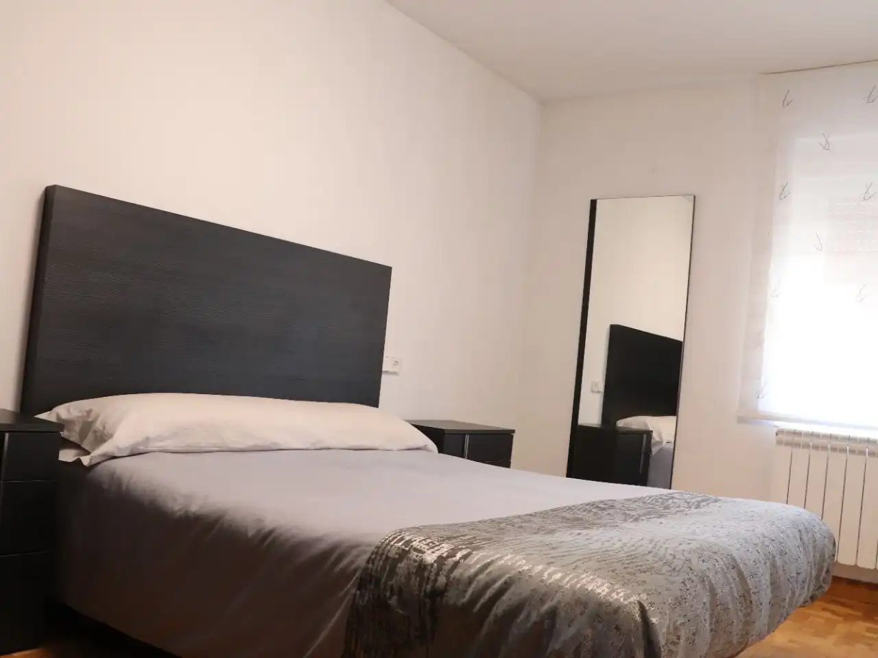 Flat for sale in Calle Viernes de Toros, 8, La Florida - San Pedro Bedroom of Flat for sale in Soria Capital with Terrace and Balcony