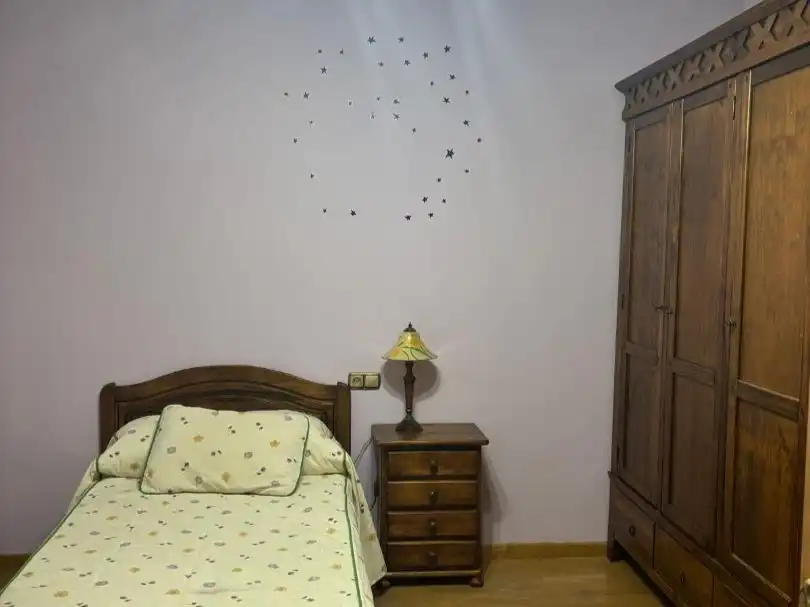 Wohnung zur Miete in Calle Estación, 3, Villarrobledo Schlafzimmer von Wohnung zur Miete in Villarrobledo mit Klimaanlage, Heizung und Parkett
