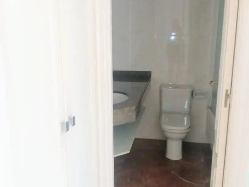 Flat for rent in Street Atxekolandeta Kalea, 12, Neguri Bathroom of Flat for rent in Getxo