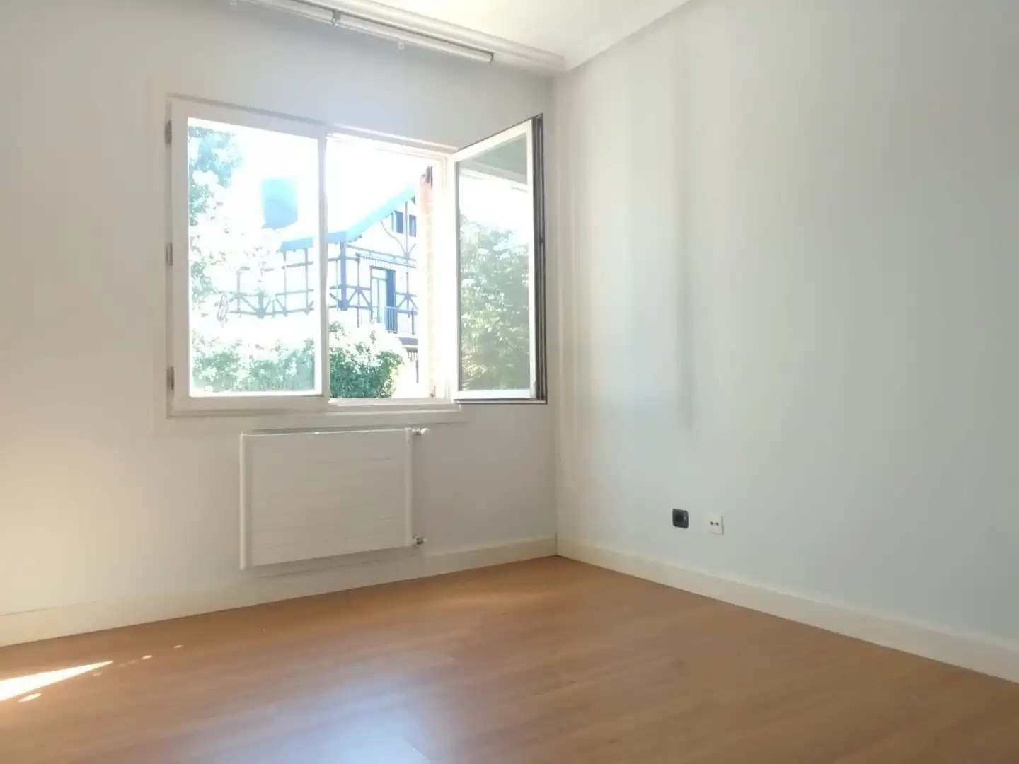 Flat for rent in Street Atxekolandeta Kalea, 12, Neguri Bedroom of Flat for rent in Getxo