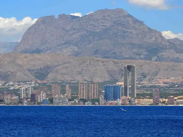 Piso de alquiler en Avenida Avenida del Mediterráneo, 17, Benidorm