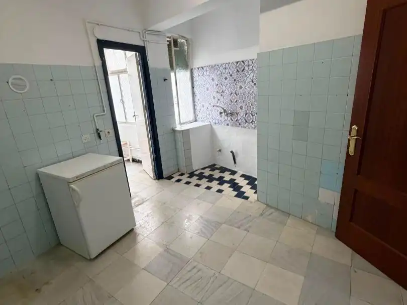 Flat for sale in Calle Obispo Hurtado, 13, Centro - Sagrario Bathroom of Flat for sale in Granada Capital with Balcony