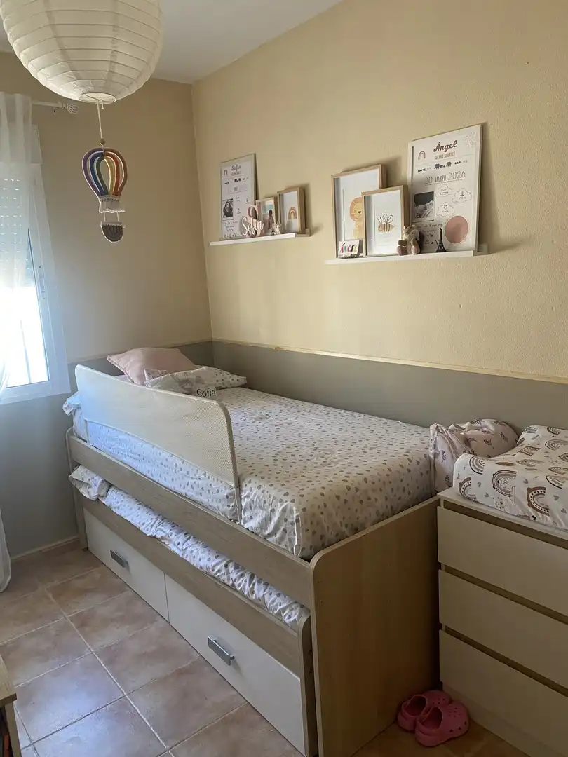 Einfamilien-Reihenhaus zum Verkauf in Calle del Sofre, 745, Valle del Sol Schlafzimmer von Einfamilien-Reihenhaus zum Verkauf in Mutxamel mit Klimaanlage, Heizung und Terrasse